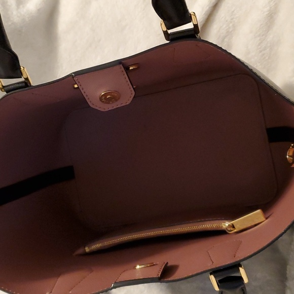 Michael Kors tote - Picture 3 of 5